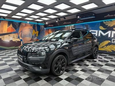 Usata Citroën C4 Cactus Shine 99 CV (72 kW) 2017 Nero Utilitaria