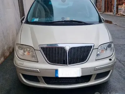 Usata Lancia Phedra