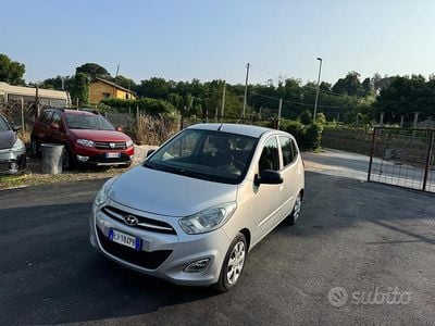 Usata Hyundai i10 69 CV (50 kW) 2011 Argento Utilitaria