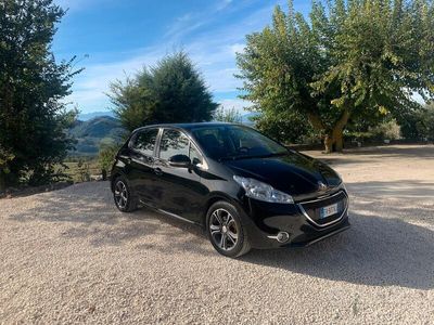 usata Peugeot 208 5p 1.4 vti 16v Active gpl 95cv