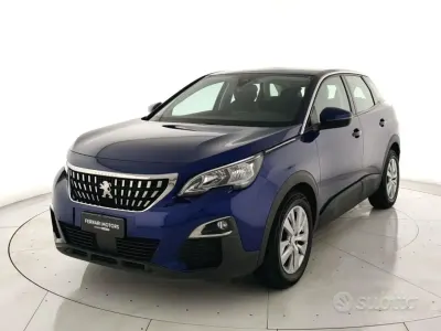 Usata Peugeot 3008 Allure 131 CV (96 kW) 2019 Blu SUV