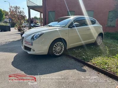 Usata Alfa Romeo MiTo Impression 70 CV (51 kW) 2015 Bianco Utilitaria