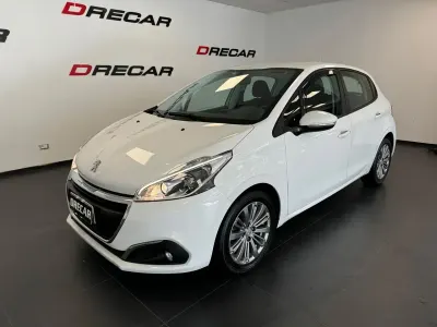 Usata Peugeot 208 Active 82 CV (60 kW) 2017 Bianco Utilitaria