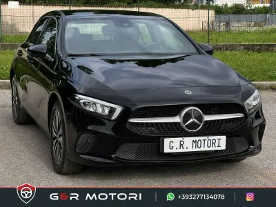 Usata Mercedes A250 Business 160 CV (117 kW) 2022 Nero Berlina