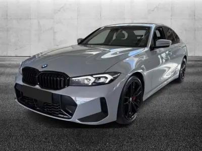 Usata BMW 330 M Sport 286 CV (210 kW) 2025 Grigio Berlina