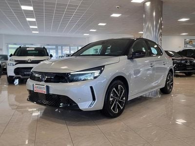 Usata Opel Corsa S 74 CV (54 kW) 2024 Argento Berlina