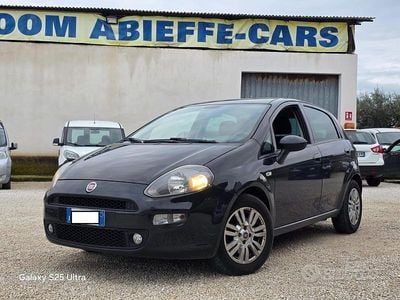 Usata Fiat Punto Street 95 CV (69 kW) 2018 Nero Berlina