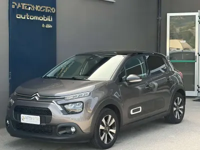 Usata Citroën C3 PureTech 110 CV (80 kW) 2024 Grigio Berlina