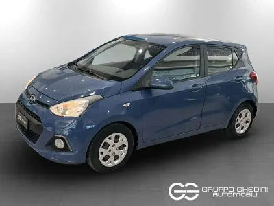Usata Hyundai i10 Comfort 65 CV (47 kW) 2015 Blu Utilitaria