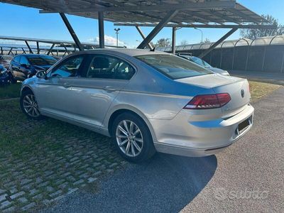 usata VW Passat 1.6 TDI Business BlueMotion Te