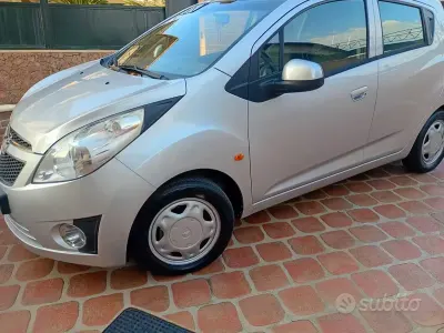 Usata Chevrolet Spark 68 CV (50 kW) 2011 Grigio Utilitaria
