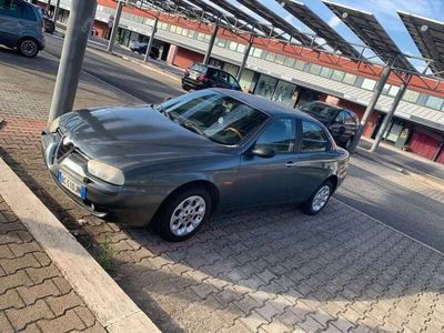 Alfa Romeo 156