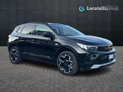 Usata Opel Grandland X Ultimate 131 CV (96 kW) 2024 Carbon black SUV