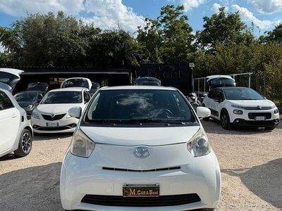 Toyota iQ