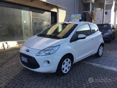 Usata Ford Ka Individual 75 CV (55 kW) 2013 Bianco Utilitaria