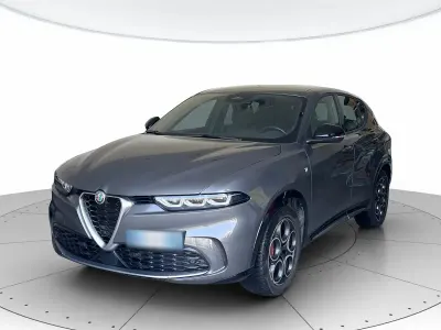 Usata Alfa Romeo Tonale Ti 131 CV (96 kW) 2023 Grigio vesuvio SUV