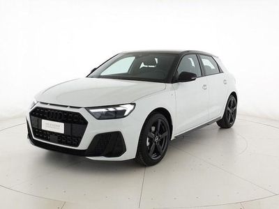Bianco ghiaccio metallizzato Nuova 2026 Audi A1 S-Line | 30.200 € (Super prezzo)