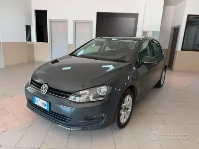 Usata VW Golf VII Comfortline 90 CV (66 kW) 2015 Grigio Berlina