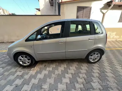 Usata Fiat Idea 70 CV (51 kW) 2004 Monovolume