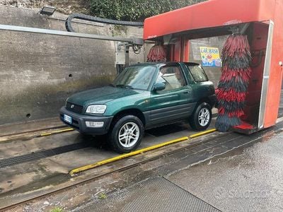 Usata Toyota RAV4 128 CV (94 kW) 1998 SUV
