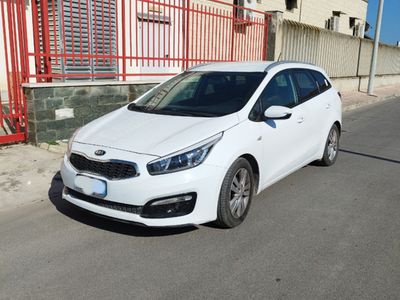 usata Kia Ceed Sportswagon 1.6 diesel 110cv