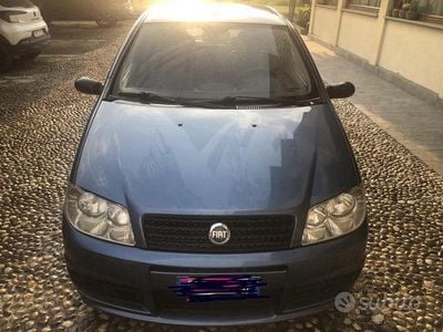 Usata Fiat Punto 2004 Utilitaria