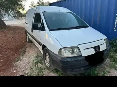 Usata Peugeot Expert 94 CV (69 kW) 2006 Bianco Furgone