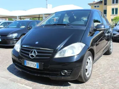 Usata Mercedes A160 Executive 82 CV (60 kW) 2012 Nero Utilitaria
