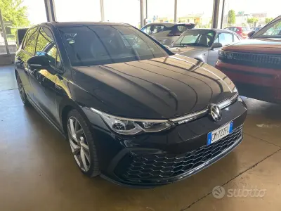 Gebraucht VW Golf VIII GTD 200 PS (147 kW) 2023 Schwarz Limousine