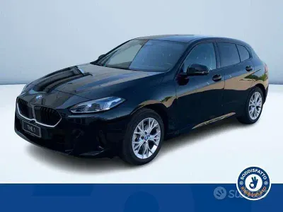 Usata BMW 120 Comfort Edition 150 CV (110 kW) 2025 Nero Utilitaria