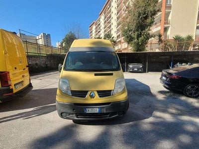 Usata Renault Trafic 116 CV (85 kW) 2012 Giallo Monovolume