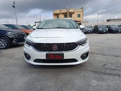Usata Fiat Tipo Lounge 95 CV (69 kW) 2020 Bianco Berlina