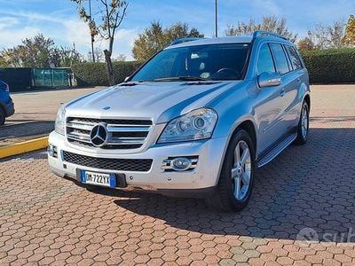 Usata Mercedes GL320 224 CV (164 kW) 2007 Grigio SUV