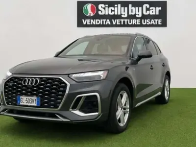 Usata Audi Q5 Sportback S-Line 204 CV (150 kW) 2022 Daytona grey pearl effect SUV