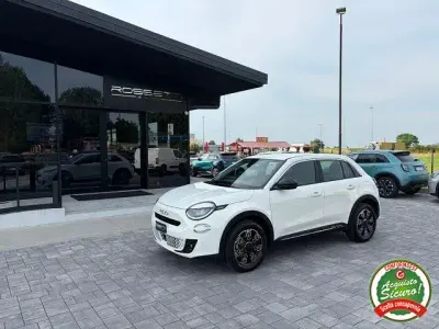 Usata Fiat 600 Style 135 CV (99 kW) 2025 Bianco SUV