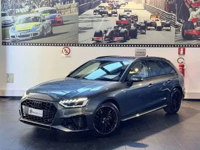 Usata Audi A4 S-Line 163 CV (119 kW) 2024 Grigio Station wagon