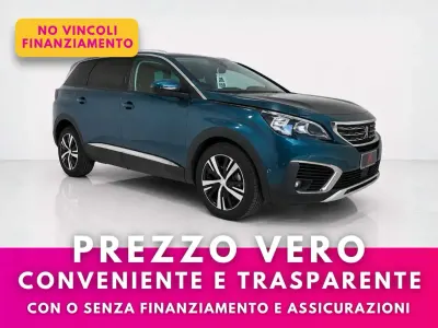 Usata Peugeot 5008 Allure 148 CV (108 kW) 2019 Blu/azzurro SUV