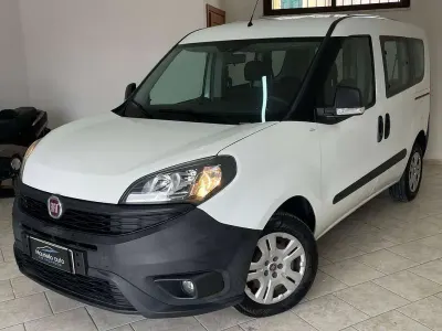 Usata Fiat Doblò 95 CV (69 kW) 2019 Bianco Monovolume