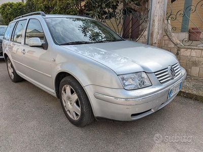 Usata VW Bora 115 CV (84 kW) 2001 Grigio Station wagon