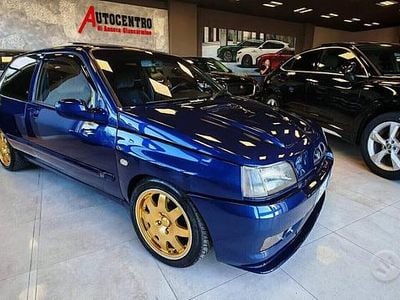 Usata Renault Clio 146 CV (107 kW) 1995 Blu Utilitaria