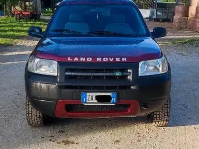 Usata Land Rover Freelander 112 CV (82 kW) 2002 Rosso SUV