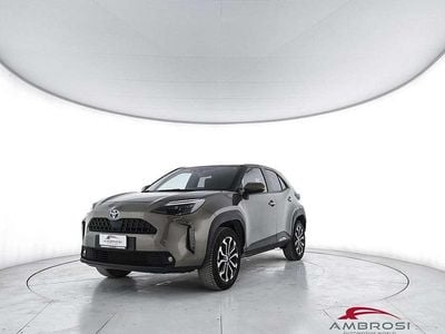 Usata Toyota Yaris Cross Active 92 CV (67 kW) 2022 Verde SUV