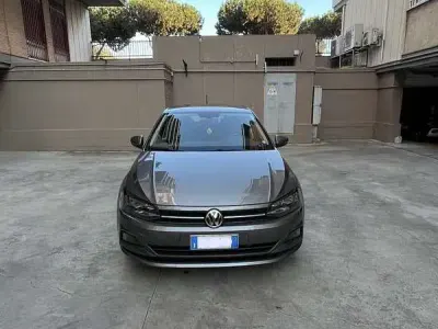 Usata VW Polo Comfortline 90 CV (66 kW) 2019 Utilitaria