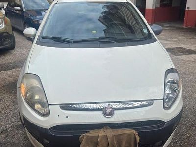 Usata Fiat Punto Evo 77 CV (56 kW) 2012 Bianco Utilitaria