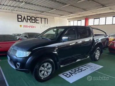 Usata Mitsubishi L200 136 CV (100 kW) 2011 Nero Pick-up