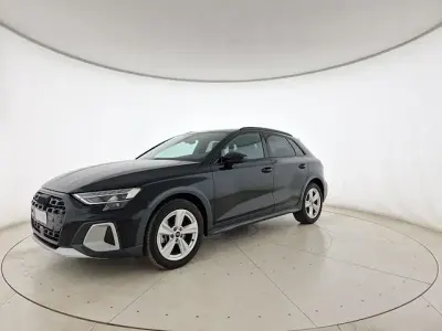 Usata Audi A3 Comfort 150 CV (110 kW) 2025 Nero mito metallizzato Berlina