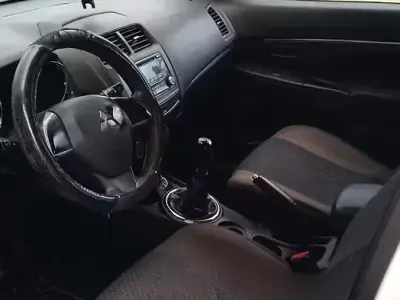 Usata Mitsubishi ASX 117 CV (86 kW) 2014 Bianco SUV