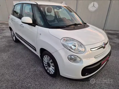 Usata Fiat 500L Lounge 95 CV (69 kW) 2016 Bianco Monovolume