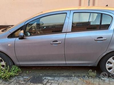 Usata Opel Corsa 80 CV (58 kW) 2009 Grigio Utilitaria
