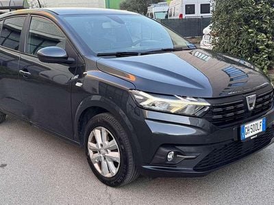 Usata Dacia Sandero Comfort 67 CV (49 kW) 2021 Grigio Berlina